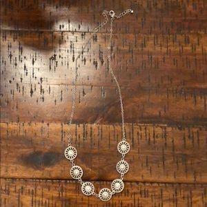 Silver adjustable necklace